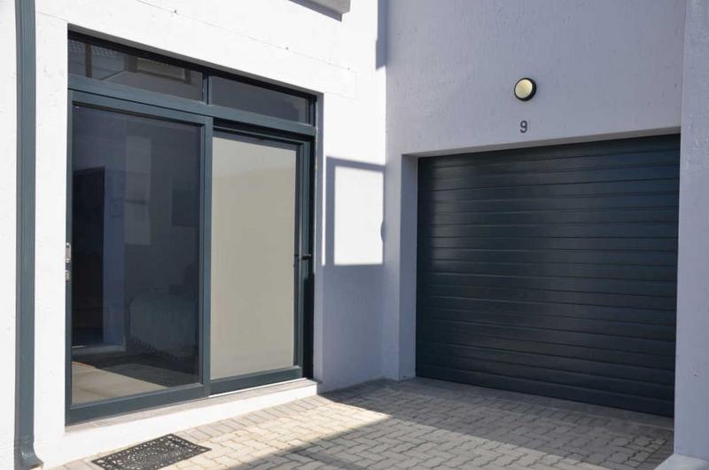 2 Bedroom Property for Sale in Island View Western Cape